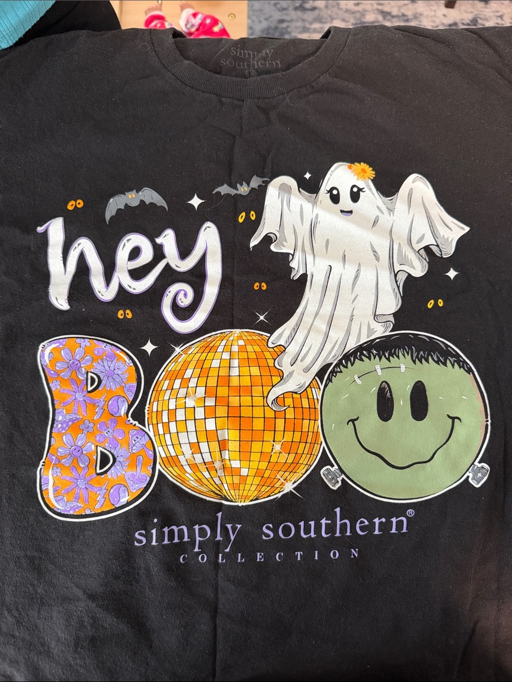 Simply Southern "Hey Boo" Halloween Graphic Tee - Black